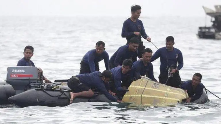 Indonesia plane crash: Dive search for cockpit voice recorder temporarily suspended Indonesia