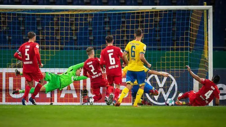 Hertha Berlin knocked out as German season begins with cup