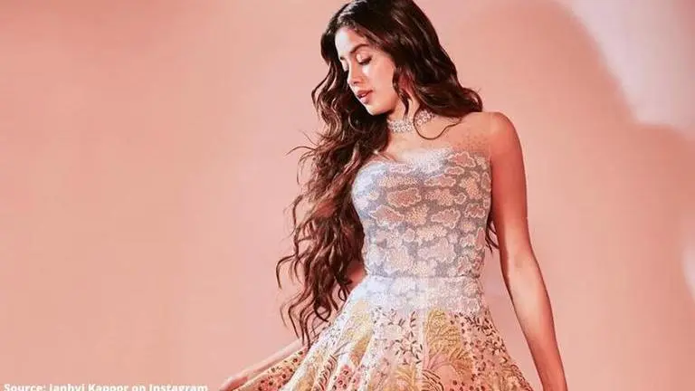 Janhvi Kapoor, other Bollywood celebrities who have been painting during this lockdown Janhvi Kapoor