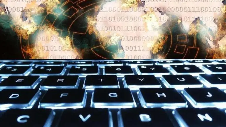 UK: Users report over 5,000 suspicious emails to new cyber crime service in one day UK