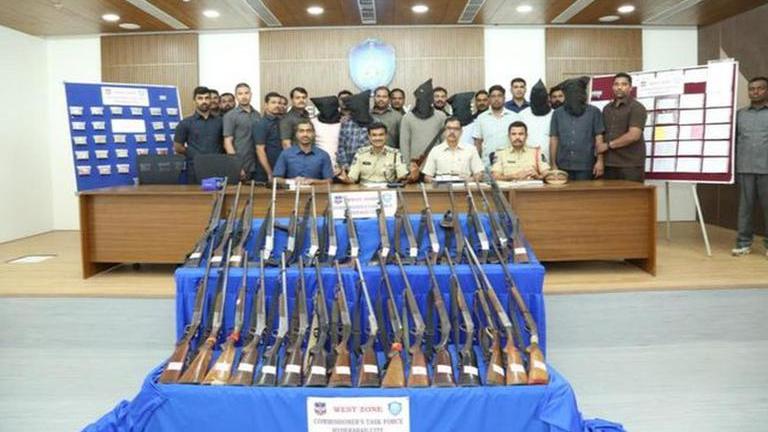 Task Force Nabs 7 For Allegedly Running Fake Arms Licence Racket In Hyderabad Republic World 