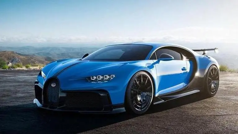 Vietnam: Young car enthusiasts build replica Bugatti Chiron using clay in 356 days Vietnam