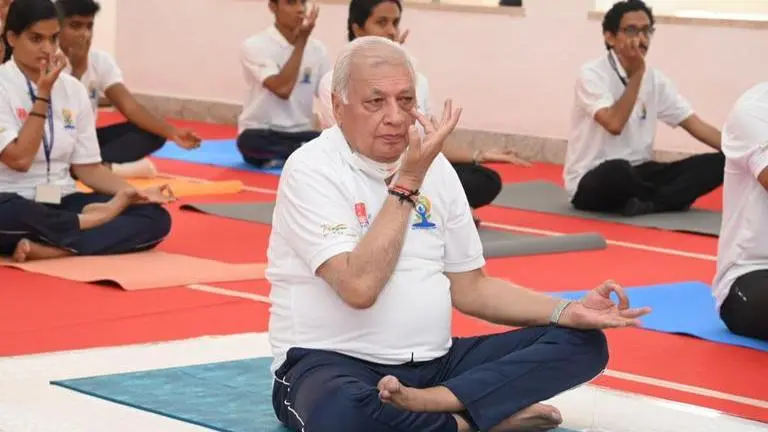 Yoga Day: Guv, Union Ministers lead demonstrations in Kerala