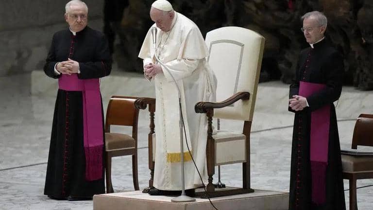Pope asks for special prayers for 'very sick' Benedict XVI | Republic World
