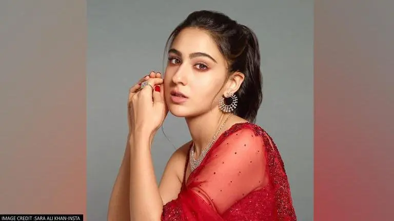 Sara Ali Khan enjoys scenic beauty of Ladakh, switches to 'zen mode'; See photos Sara Ali Khan