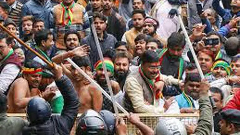 Over 200 detained during protest outside UP Bhawan against 'police atrocities' UP Bhawan