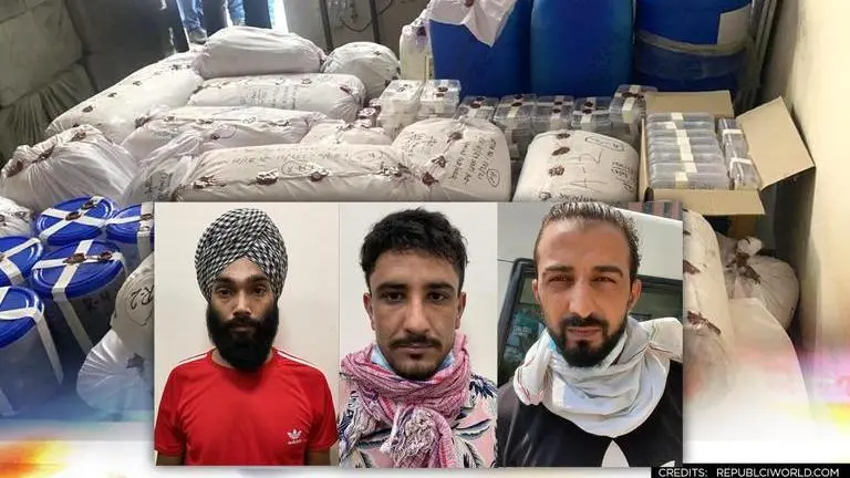 4 held with heroine worth rs 2,500 cr; Special Cell probing Pak & narco terrorism angle Delhi