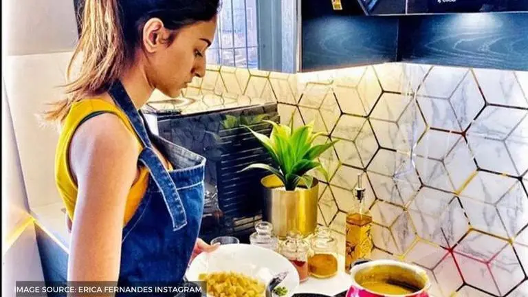 Erica Fernandes turns chef during lockown; finds cooking to be 'therapeutic' Erica Fernandes