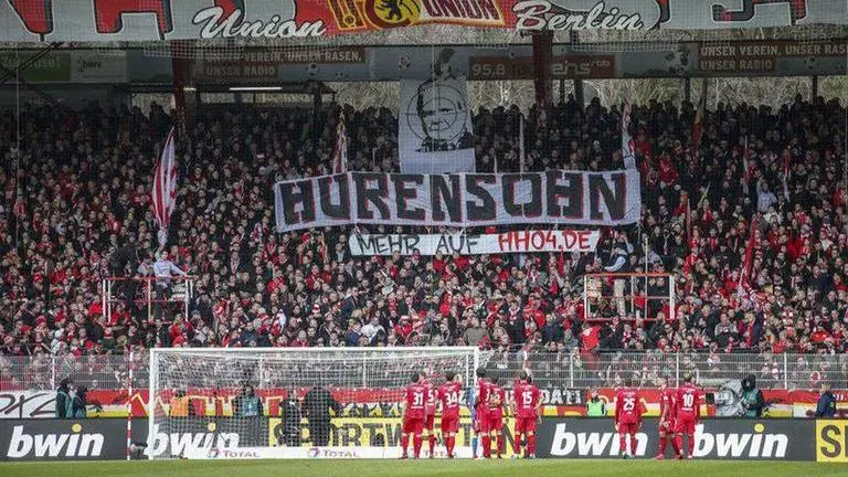 Showdown with soccer fans leads to chaos in Germany