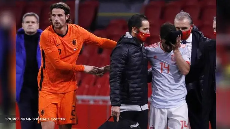 Netherlands defender Hateboer has head STAPLED after brutal clash with Spain's Jose Gaya netherlands