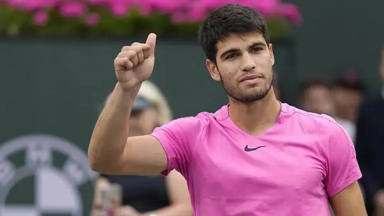 Carlos Alcaraz turns away Fritz to reach semifinals in Miami Open Carlos Alcaraz