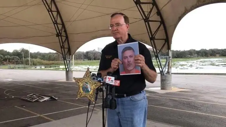 Sheriff: Florida teacher faces 408 child porn charges