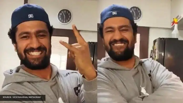 Vicky Kaushal flips omelette perfectly after failing previously; watch Vicky Kaushal