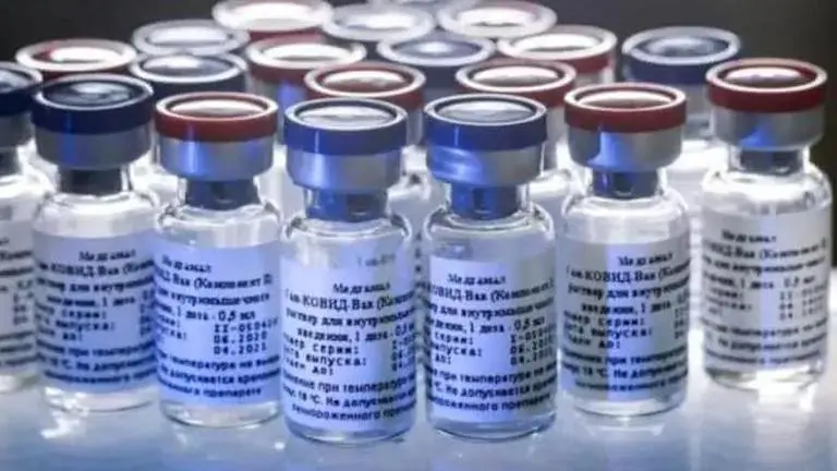 Vaccination: 'Wait and watch' approach, CoWin aap snags blamed for 53 pc turnout in Delhi on Day 1