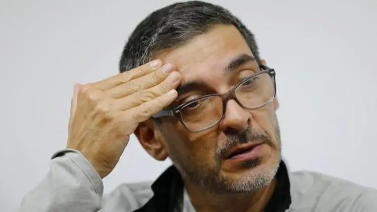 Venezuela arrests third person for DirectTV pull out