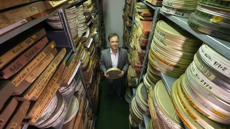 History on screen: East Germany through its filmmakers' eyes