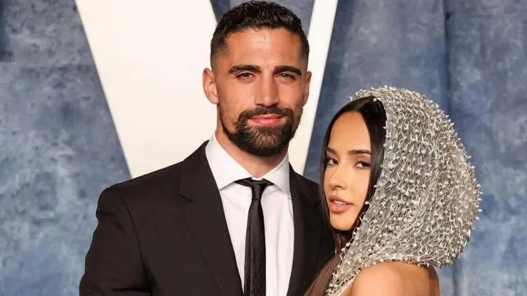 Becky G indirectly addresses allegations of fiance Sebastian Lletget cheating on her Becky G