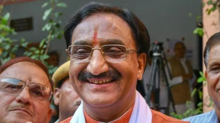 Violence only in JMI, AMU; Nothing in Allahabad varsity: Govt