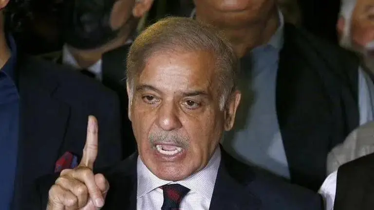 ADB hints at providing USD 2.5 billion loan to cash-strapped Pakistan Pakistan