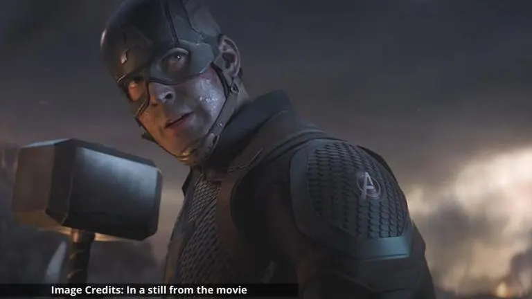 'Avengers: Endgame' writer admits there is an error in one of the iconic scenes avengers endgame