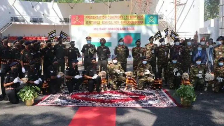 Indian Army hands over 20 military horses & 10 mine-detection dogs to Bangladesh Army Indian Army