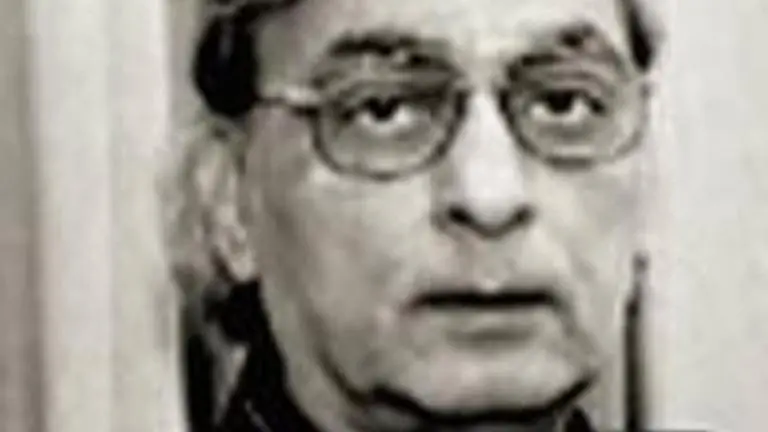 India-born renowned Pakistani Urdu poet Naseer Turabi dies