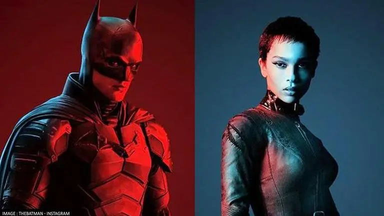 The Batman's new still teases chemistry between Robert Pattinson & Catwoman Zoe Kravitz The Batman