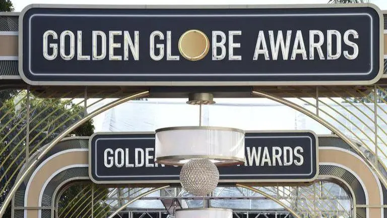 Golden Globes nominations could belong to Netflix