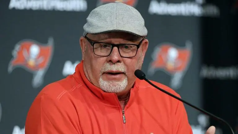 Arians comfortable coaching Brady, Bucs during pandemic
