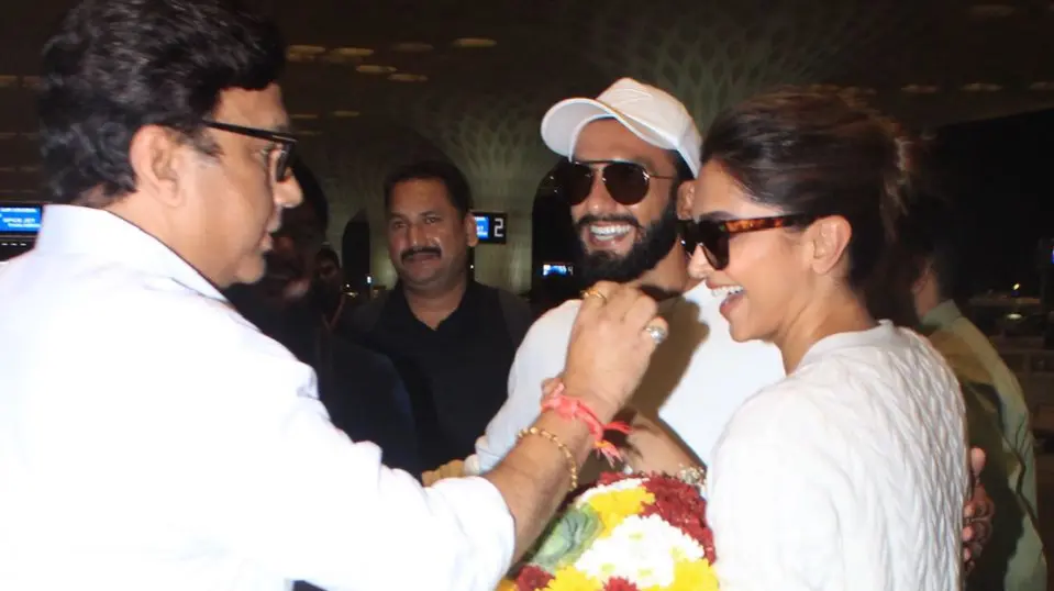 Deepika-Ranveer Make First Public Appearance After Pregnancy Announcement; Head To Jamnagar Ranveer-Deepika