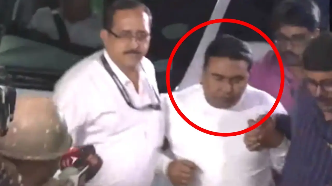 Shahjahan Sheikh in CBI Custody: First Visual Emerges | WATCH Shahjahan Sheikh in CBI Custody: First Visual Emerges | WATCH