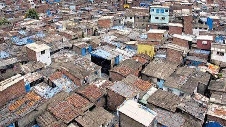 Dharavi's coronavirus tally goes up by 18 to 2,993 COVID-19