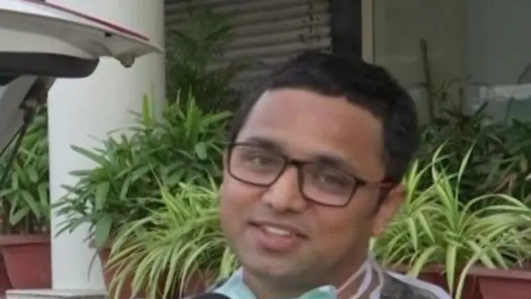 Madhya Pradesh doctor turns his car into temporary home to protect family against COVID-19 COVID-19