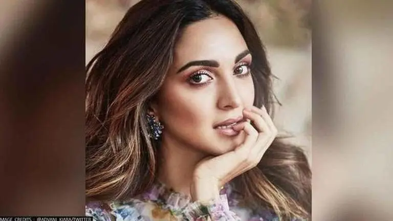 Kiara Advani bags Smita Patil Memorial Global Award for 'Shershaah' Kiara Advani