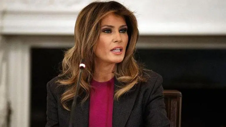 Melania Trump agrees with supporter who called US President Donald Trump 'handsome' Melania Trump agrees with supporter