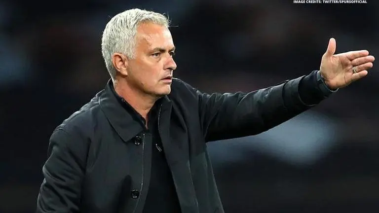 Jose Mourinho slams VAR, referee after Tottenham vs Manchester United ends in stalemate Jose Mourinho