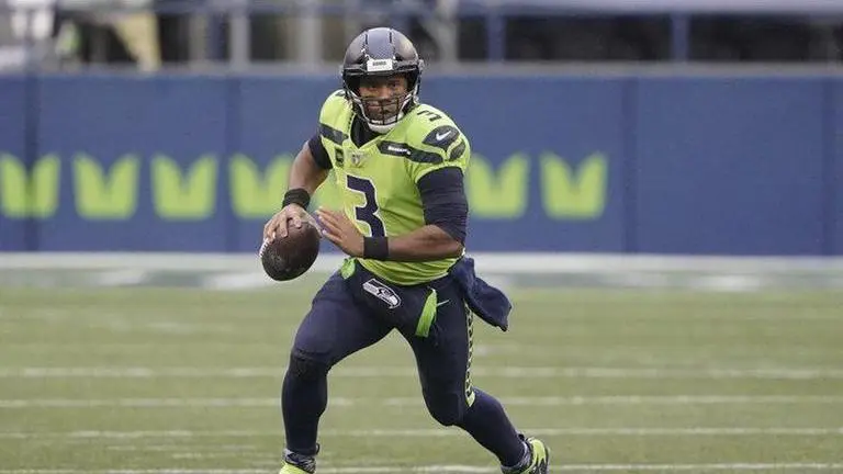 Russell Wilson stays busy on and off the NFL field Russell Wilson stays busy on and off the NFL field