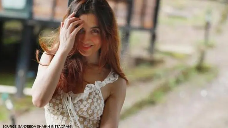 Sanjeeda Shaikh flaunts sizzling beach body as she shares video in white swimsuit sanjeeda shaikh