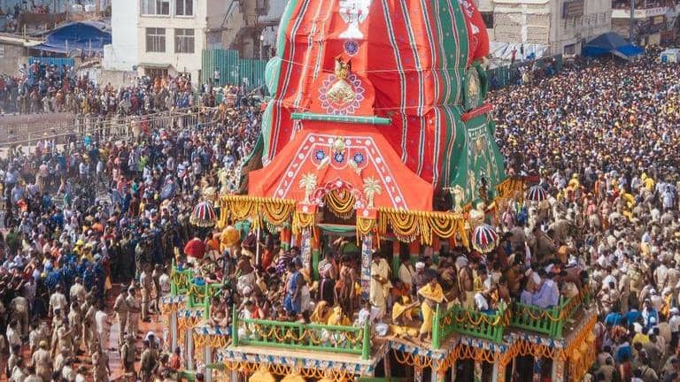 Chariots of the gods vend their way from Puri's Jagganth temple to an ...