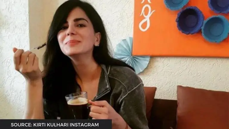 Kirti Kulhari virtually revisits Himachal Pradesh to express her 'love for cafes' Kirti Kulhari