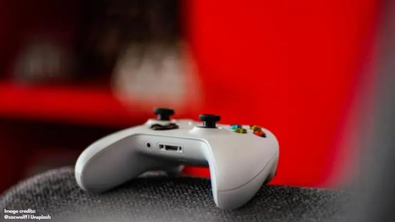 How to put Xbox One in Rest mode and continue downloading updates in background? Xbox One