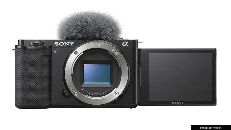 Sony ZV-E10 vlogging camera launched in India, comes with APS-C CMOS sensor; Read Sony ZV-E10 vlogging camera launched in India: comes with APS-C CMOS sensor