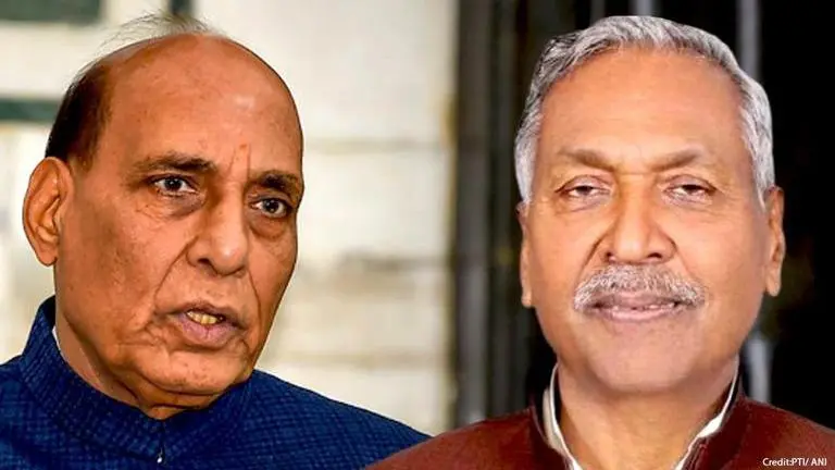 Raksha Mantri Rajnath Singh meets Bihar Governor as Nitish Kumar stakes claim to govt Rajnath Singh