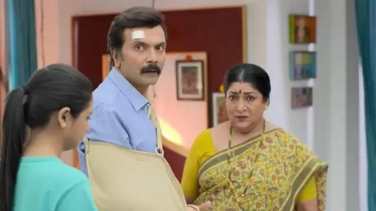 'Aai Kuthe Kay Karte' episode written update Feb 12: Anirudh leaves the house with Isha? aai kuthe kay karte episode