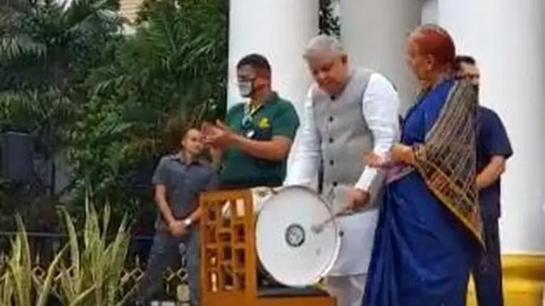 Jagdeep Dhankhar beats drum to thank people in essential services