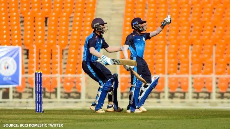 Vishnu Solanki replicates MS Dhoni to beat Haryana in Syed Mushtaq Ali Trophy QF: WATCH Vishnu Solanki