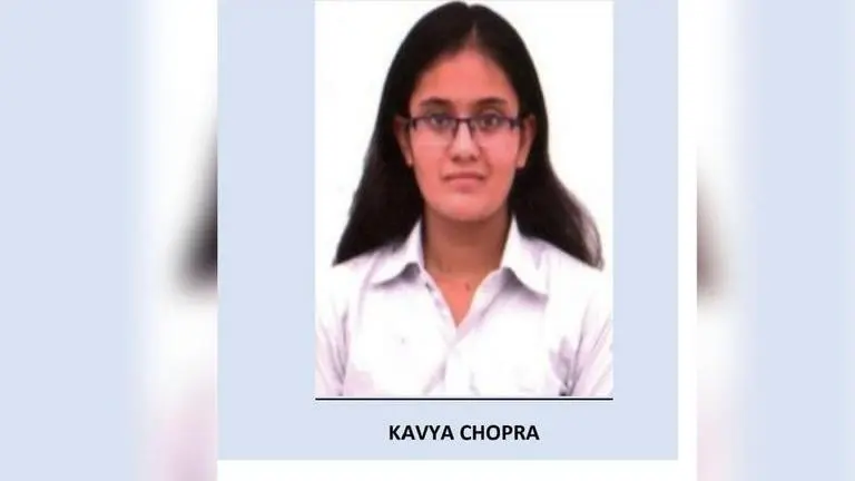 Kavya Chopra JEE Advanced topper among girls aspires to pursue CSE from IIT-Delhi JEE Advanced GIRL TOPPER kavya chopra