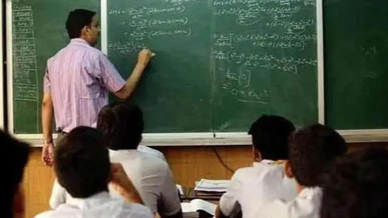 Lakshadweep administration introduces new uniforms for school children, MP Mohd Faizal alleges ban on hijab Lakshadweep administration introduces new uniforms for school children