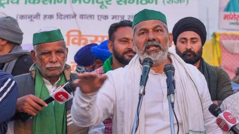 Farmer leader Rakesh Tikait receives threatening call; FIR registered