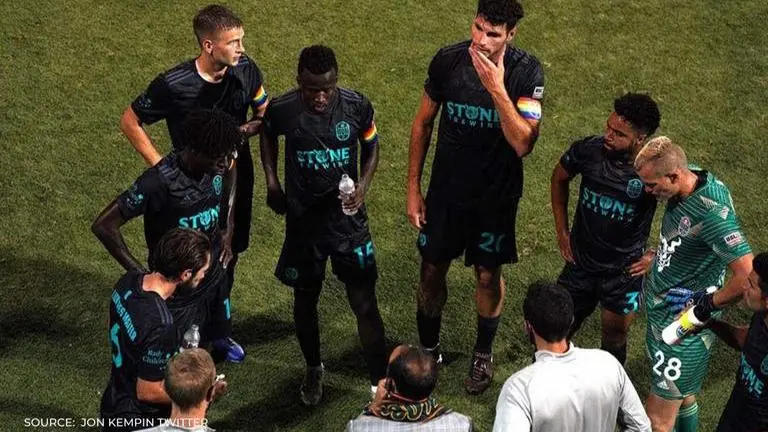 San Diego Loyal walk off the pitch in protest of homophobic slur hurled in USL game San Diego Loyal